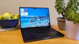 MacBook Pro 14" - M5 16GB 512GB